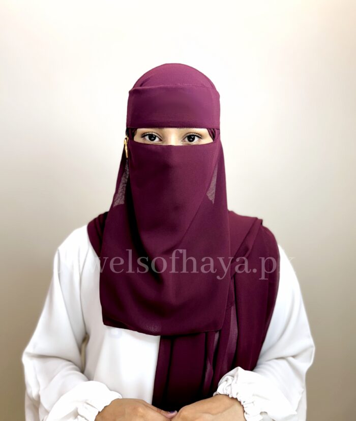 Hijab and Saudi Niqab - Bergundee - Image 3