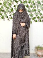 Irani Namaz Chadar with Sleeves